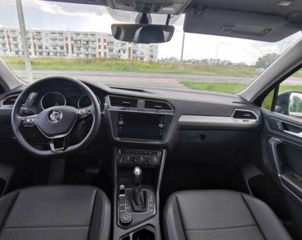 Черный Фольксваген Тигуан, объемом двигателя 2 л и пробегом 46 тыс. км за 17790 $, фото 12 на Automoto.ua