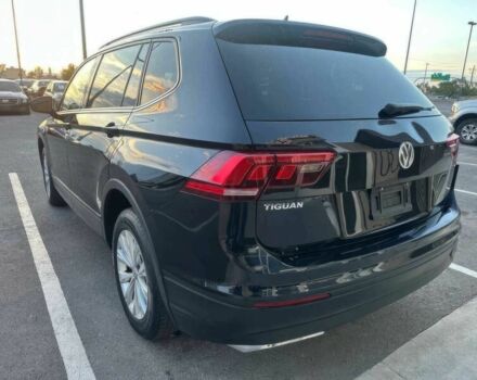 Черный Фольксваген Тигуан, объемом двигателя 2 л и пробегом 39 тыс. км за 8900 $, фото 4 на Automoto.ua