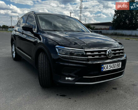 Чорний Фольксваген Тігуан, об'ємом двигуна 1.97 л та пробігом 115 тис. км за 31000 $, фото 2 на Automoto.ua