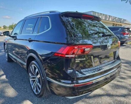 Черный Фольксваген Тигуан, объемом двигателя 2 л и пробегом 30 тыс. км за 19200 $, фото 4 на Automoto.ua