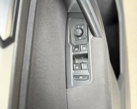 Черный Фольксваген Тигуан, объемом двигателя 1.97 л и пробегом 61 тыс. км за 26999 $, фото 13 на Automoto.ua