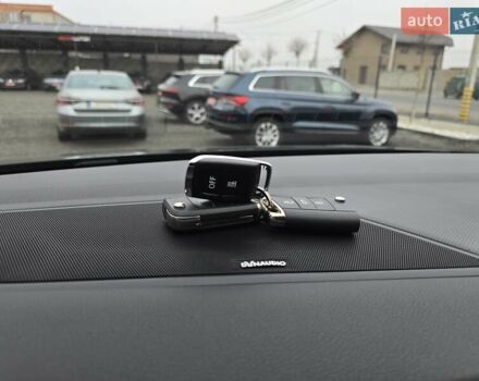 Черный Фольксваген Тигуан, объемом двигателя 2 л и пробегом 199 тыс. км за 31000 $, фото 81 на Automoto.ua