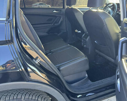 Черный Фольксваген Тигуан, объемом двигателя 2 л и пробегом 160 тыс. км за 21000 $, фото 13 на Automoto.ua