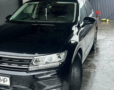 Черный Фольксваген Тигуан, объемом двигателя 1.97 л и пробегом 208 тыс. км за 27500 $, фото 9 на Automoto.ua
