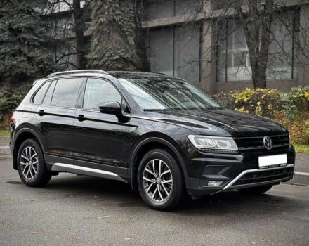 Чорний Фольксваген Тігуан, об'ємом двигуна 2 л та пробігом 134 тис. км за 22000 $, фото 4 на Automoto.ua