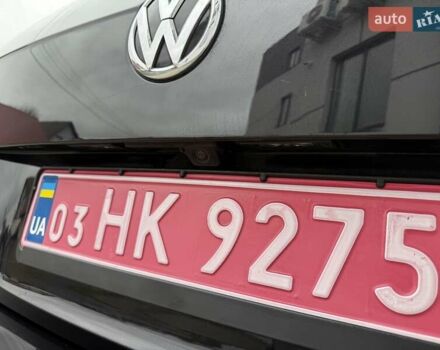 Чорний Фольксваген Тігуан, об'ємом двигуна 2 л та пробігом 228 тис. км за 26900 $, фото 17 на Automoto.ua