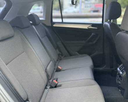 Черный Фольксваген Тигуан, объемом двигателя 1.97 л и пробегом 61 тыс. км за 26999 $, фото 8 на Automoto.ua