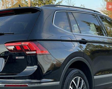 Черный Фольксваген Тигуан, объемом двигателя 2 л и пробегом 170 тыс. км за 18799 $, фото 32 на Automoto.ua