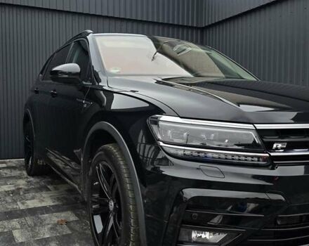 Черный Фольксваген Тигуан, объемом двигателя 2 л и пробегом 199 тыс. км за 31000 $, фото 36 на Automoto.ua