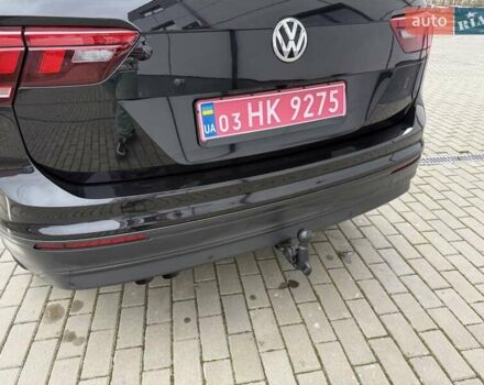 Чорний Фольксваген Тігуан, об'ємом двигуна 2 л та пробігом 228 тис. км за 26900 $, фото 11 на Automoto.ua