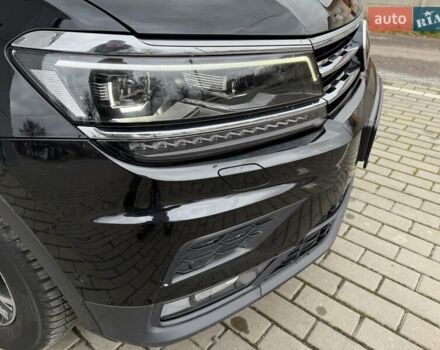 Чорний Фольксваген Тігуан, об'ємом двигуна 2 л та пробігом 228 тис. км за 26900 $, фото 19 на Automoto.ua