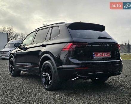 Черный Фольксваген Тигуан, объемом двигателя 2 л и пробегом 199 тыс. км за 31000 $, фото 5 на Automoto.ua