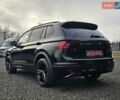 Черный Фольксваген Тигуан, объемом двигателя 2 л и пробегом 199 тыс. км за 31000 $, фото 5 на Automoto.ua