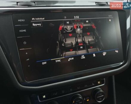 Черный Фольксваген Тигуан, объемом двигателя 2 л и пробегом 199 тыс. км за 31000 $, фото 76 на Automoto.ua