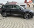 Чорний Фольксваген Тігуан, об'ємом двигуна 2 л та пробігом 228 тис. км за 26900 $, фото 18 на Automoto.ua