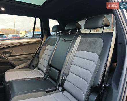 Черный Фольксваген Тигуан, объемом двигателя 2 л и пробегом 177 тыс. км за 32999 $, фото 57 на Automoto.ua