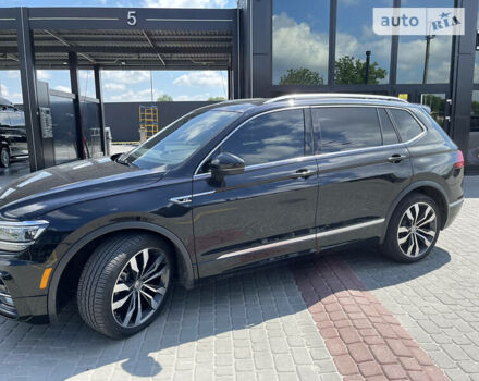 Фольксваген Тигуан 2020 в Львове на Automoto.ua Черный Фольксваген Тигуан, объемом двигателя 2 л и пробегом 16 тыс. км за 31500 $, фото 1 на Automoto.ua