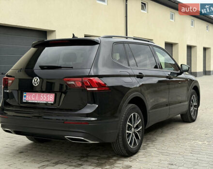 Черный Фольксваген Тигуан, объемом двигателя 1.98 л и пробегом 70 тыс. км за 17900 $, фото 28 на Automoto.ua