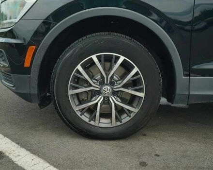 Чорний Фольксваген Тігуан, об'ємом двигуна 2 л та пробігом 47 тис. км за 9500 $, фото 12 на Automoto.ua