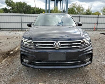 Черный Фольксваген Тигуан, объемом двигателя 2 л и пробегом 28 тыс. км за 5000 $, фото 4 на Automoto.ua