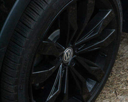 Чорний Фольксваген Тігуан, об'ємом двигуна 2 л та пробігом 53 тис. км за 21900 $, фото 13 на Automoto.ua