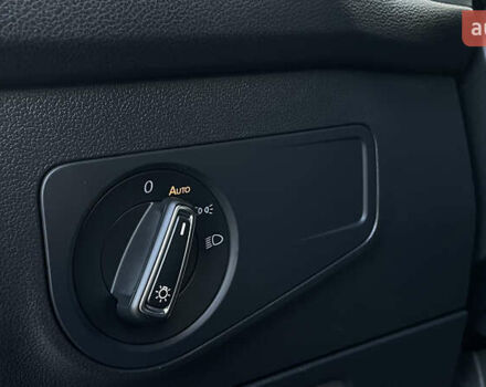 Черный Фольксваген Тигуан, объемом двигателя 2 л и пробегом 170 тыс. км за 18799 $, фото 57 на Automoto.ua