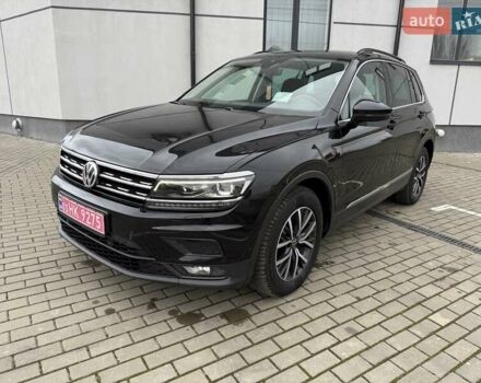 Чорний Фольксваген Тігуан, об'ємом двигуна 2 л та пробігом 228 тис. км за 26900 $, фото 57 на Automoto.ua