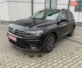 Чорний Фольксваген Тігуан, об'ємом двигуна 2 л та пробігом 228 тис. км за 26900 $, фото 57 на Automoto.ua