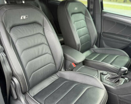 Черный Фольксваген Тигуан, объемом двигателя 1.97 л и пробегом 110 тыс. км за 33500 $, фото 10 на Automoto.ua