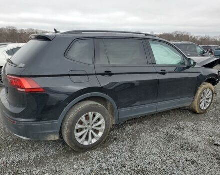 Чорний Фольксваген Тігуан, об'ємом двигуна 2 л та пробігом 112 тис. км за 8300 $, фото 5 на Automoto.ua