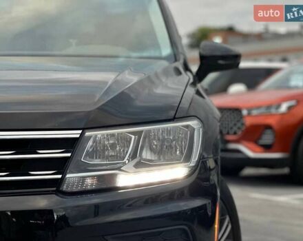 Черный Фольксваген Тигуан, объемом двигателя 2 л и пробегом 81 тыс. км за 19990 $, фото 1 на Automoto.ua