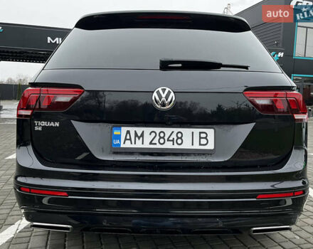 Чорний Фольксваген Тігуан, об'ємом двигуна 1.98 л та пробігом 133 тис. км за 21500 $, фото 7 на Automoto.ua