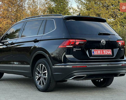 Черный Фольксваген Тигуан, объемом двигателя 2 л и пробегом 170 тыс. км за 18799 $, фото 42 на Automoto.ua