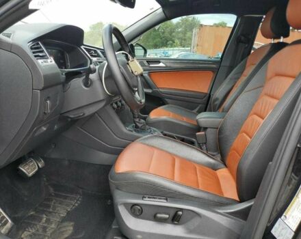 Черный Фольксваген Тигуан, объемом двигателя 2 л и пробегом 28 тыс. км за 5000 $, фото 6 на Automoto.ua