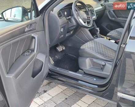 Черный Фольксваген Тигуан, объемом двигателя 1.97 л и пробегом 148 тыс. км за 35900 $, фото 24 на Automoto.ua