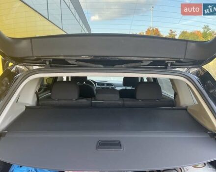 Черный Фольксваген Тигуан, объемом двигателя 2 л и пробегом 48 тыс. км за 20800 $, фото 12 на Automoto.ua