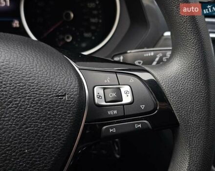 Черный Фольксваген Тигуан, объемом двигателя 2 л и пробегом 106 тыс. км за 18999 $, фото 23 на Automoto.ua