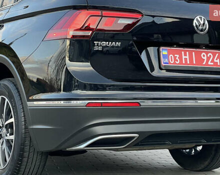 Черный Фольксваген Тигуан, объемом двигателя 2 л и пробегом 170 тыс. км за 18799 $, фото 43 на Automoto.ua