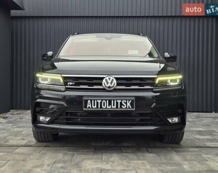 Черный Фольксваген Тигуан, объемом двигателя 2 л и пробегом 199 тыс. км за 31000 $, фото 9 на Automoto.ua