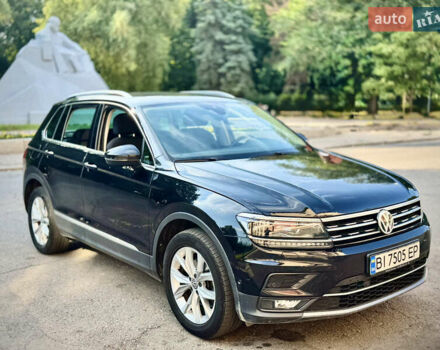 Чорний Фольксваген Тігуан, об'ємом двигуна 1.97 л та пробігом 70 тис. км за 31500 $, фото 7 на Automoto.ua
