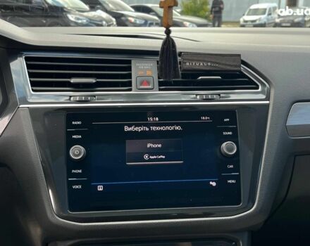 Черный Фольксваген Тигуан, объемом двигателя 2 л и пробегом 53 тыс. км за 24590 $, фото 20 на Automoto.ua