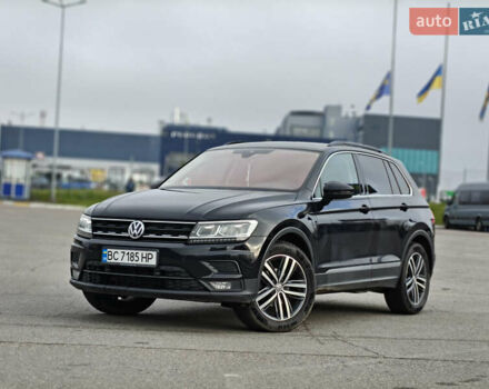 Черный Фольксваген Тигуан, объемом двигателя 1.97 л и пробегом 208 тыс. км за 25300 $, фото 3 на Automoto.ua