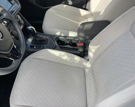 Черный Фольксваген Тигуан, объемом двигателя 2 л и пробегом 153 тыс. км за 17200 $, фото 5 на Automoto.ua