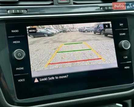 Чорний Фольксваген Тігуан, об'ємом двигуна 1.98 л та пробігом 141 тис. км за 24700 $, фото 17 на Automoto.ua