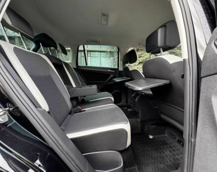 Чорний Фольксваген Тігуан, об'ємом двигуна 2 л та пробігом 134 тис. км за 22000 $, фото 14 на Automoto.ua