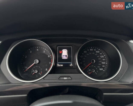 Черный Фольксваген Тигуан, объемом двигателя 2 л и пробегом 232 тыс. км за 14300 $, фото 22 на Automoto.ua