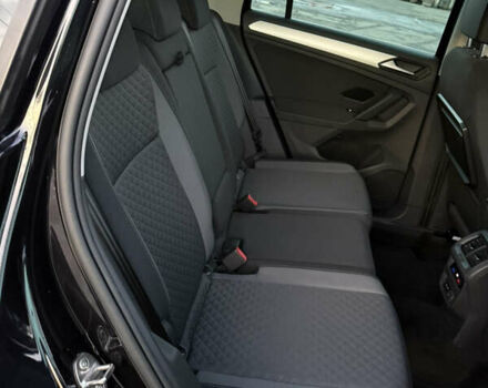 Черный Фольксваген Тигуан, объемом двигателя 1.98 л и пробегом 187 тыс. км за 23100 $, фото 37 на Automoto.ua