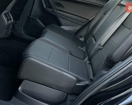 Черный Фольксваген Тигуан, объемом двигателя 2 л и пробегом 170 тыс. км за 18799 $, фото 65 на Automoto.ua