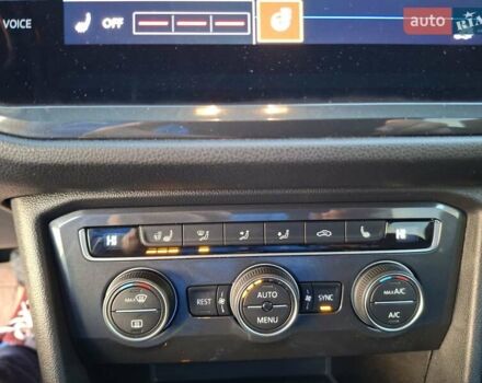 Черный Фольксваген Тигуан, объемом двигателя 1.98 л и пробегом 177 тыс. км за 26200 $, фото 35 на Automoto.ua