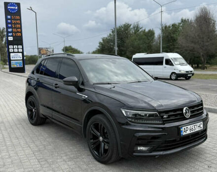 Черный Фольксваген Тигуан, объемом двигателя 1.97 л и пробегом 110 тыс. км за 33500 $, фото 2 на Automoto.ua